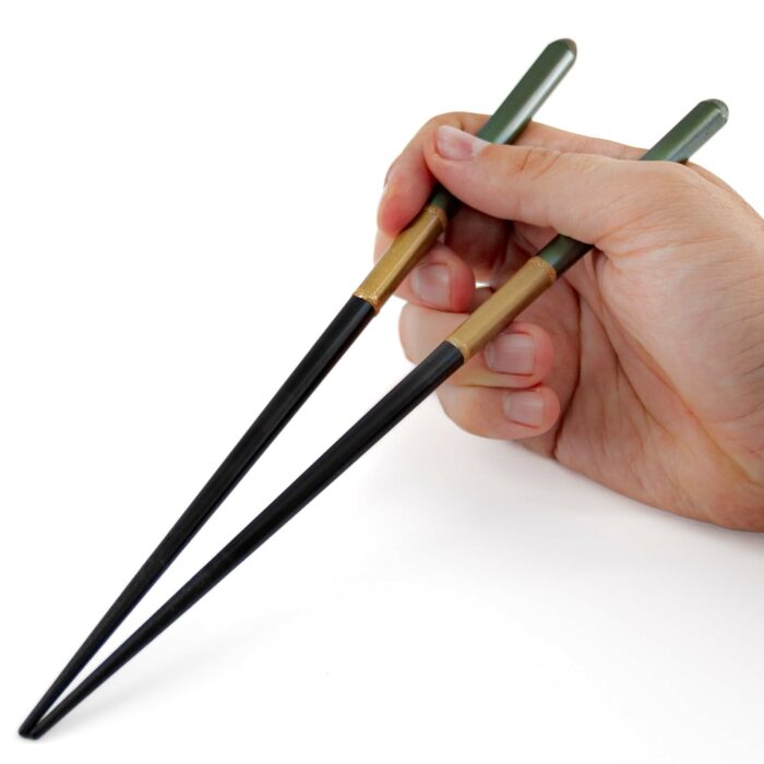 237000 kagoneshima essstaebchen hashi schwarz gruen gold 002