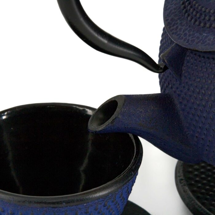 283350 arare tetsubin komplett set gusseisenkanne teekanne 900 ml blau 003