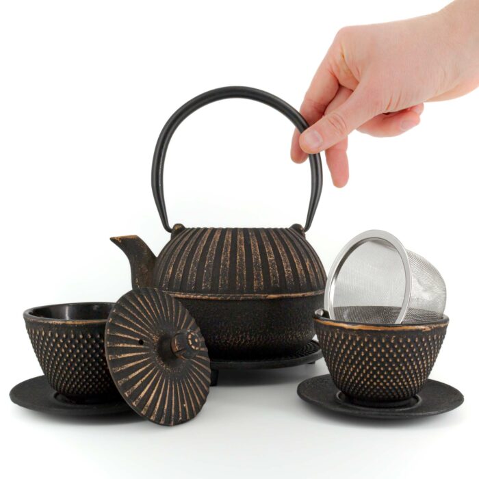 375788 yini tetsubin komplett set gusseisenkanne teekanne 900 ml schwarz gold 002