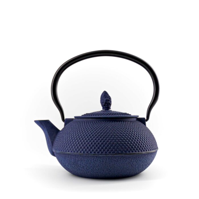 603640 arare gusseisenkanne tetsubin 900 ml blau 001