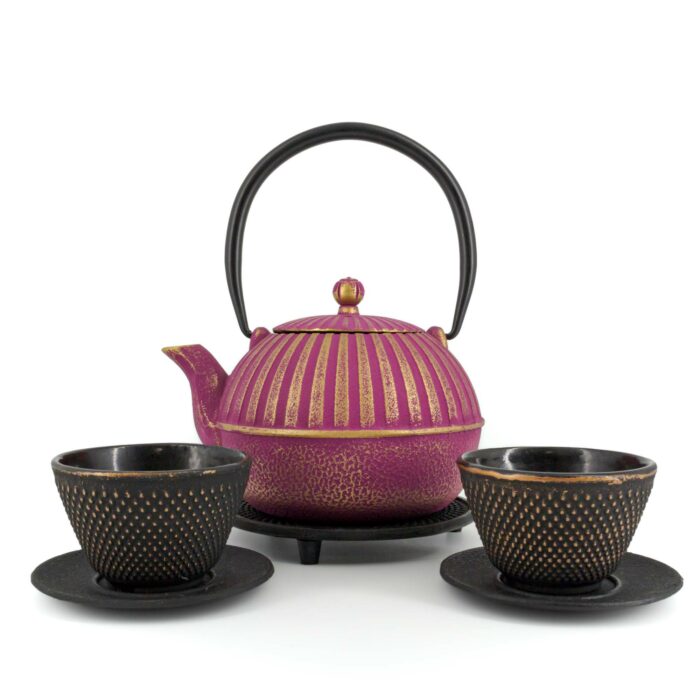 743584 yini tetsubin komplett set gusseisenkanne teekanne 900 ml lila gold 001