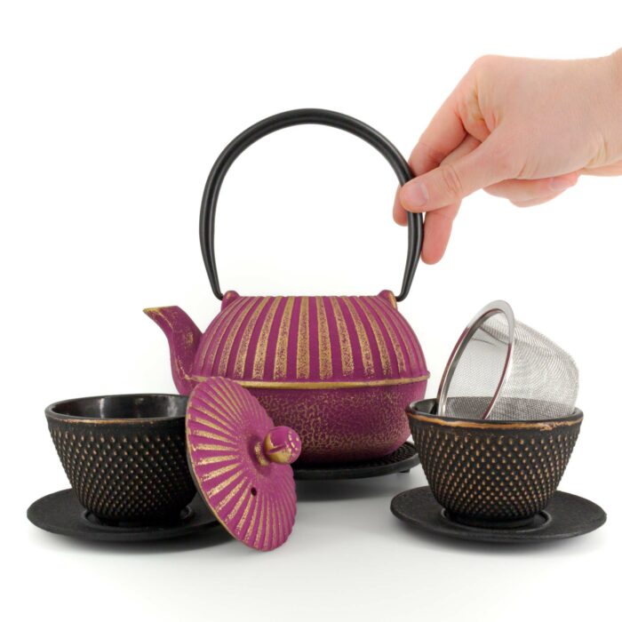 743584 yini tetsubin komplett set gusseisenkanne teekanne 900 ml lila gold 002