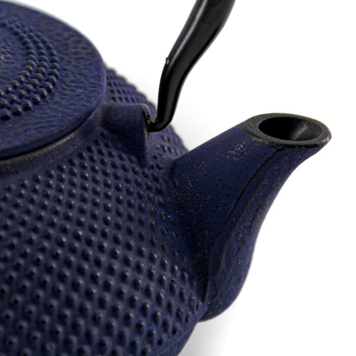 953763 arare gusseisenkanne tetsubin 1200 ml blau 007