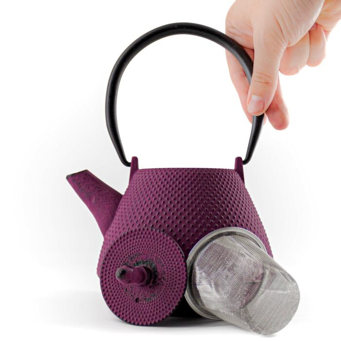 967909 akemi gusseisenkanne tetsubin 800 ml lila 002