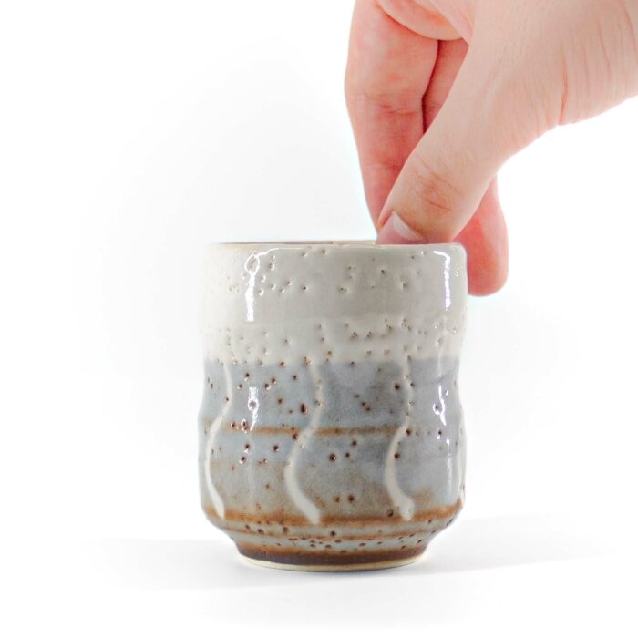 386458 ren keramiktasse tokinoyunomi 130 ml weiss blau 002