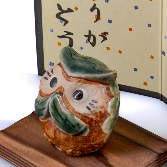 731532 fukuro mini schrein mini jinja eule braun gruen beige 005