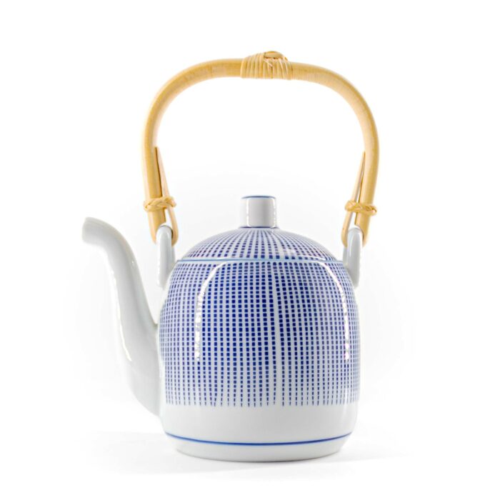 845724 tokusa porzellankanne jikichabin 600 ml weiss blau 001